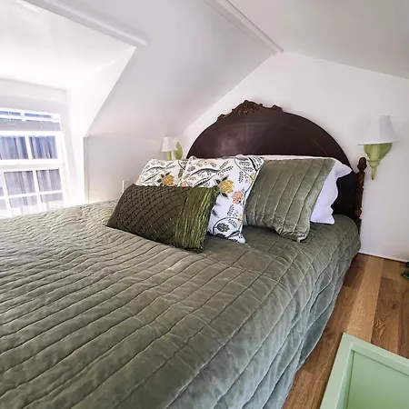 Tiny Digs Lakeshore - Tiny House Lodging Muskegon Exterior photo