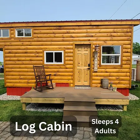 Tiny Digs Lakeshore - Tiny House Lodging Muskegon Exterior photo