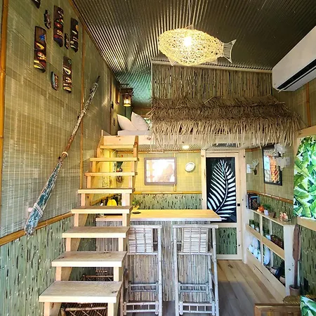 Tiny Digs Lakeshore - Tiny House Lodging Muskegon Room photo