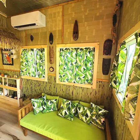 Tiny Digs Lakeshore - Tiny House Lodging Muskegon Room photo