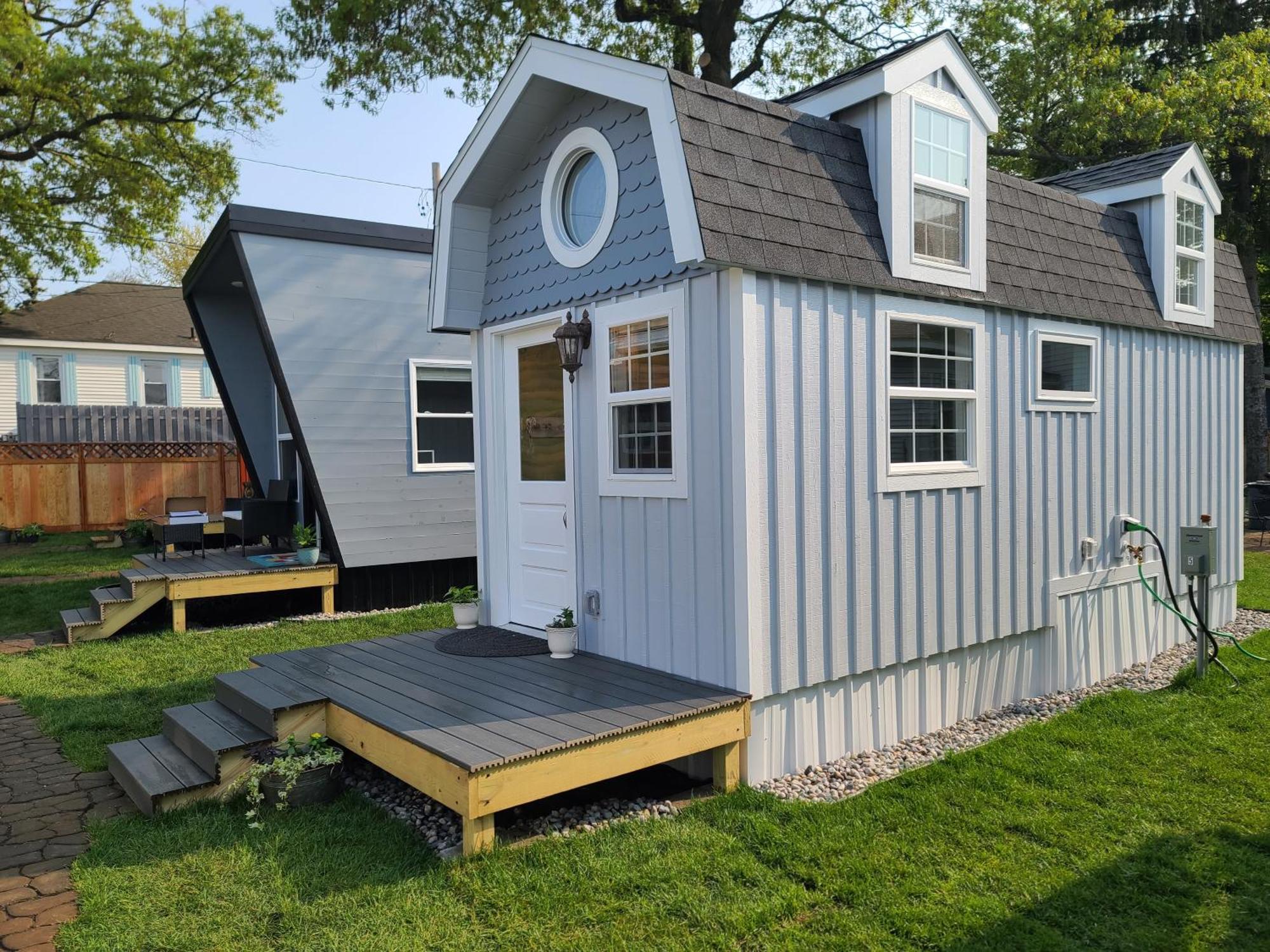 Hotel Tiny Digs Lakeshore - Tiny House Muskegon